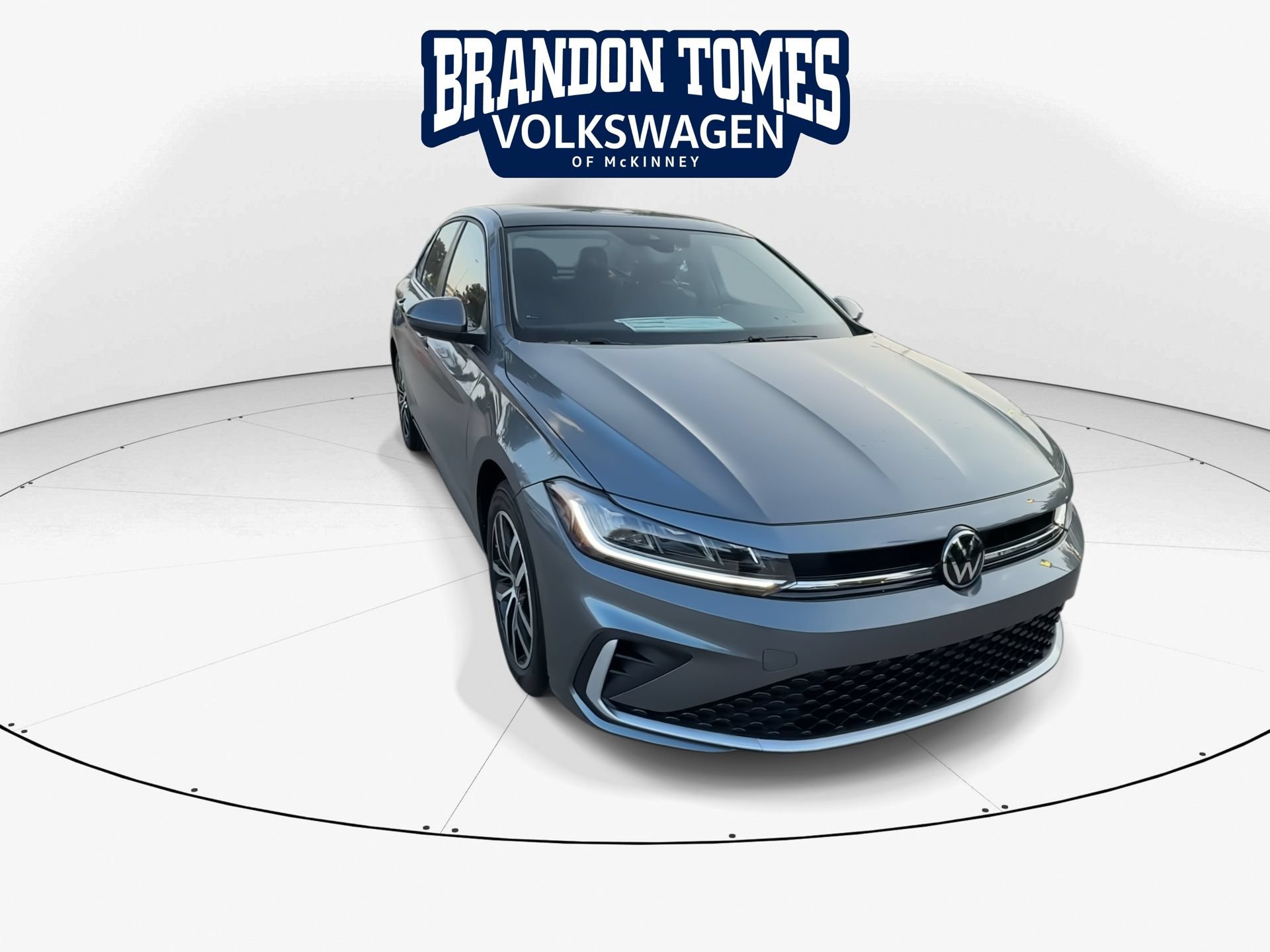 New 2027 Volkswagen Jetta SE FWD image 2