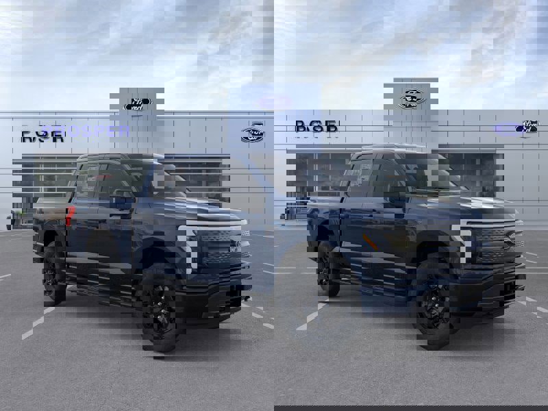 New 2025 Ford F150 Lightning XLT image 7