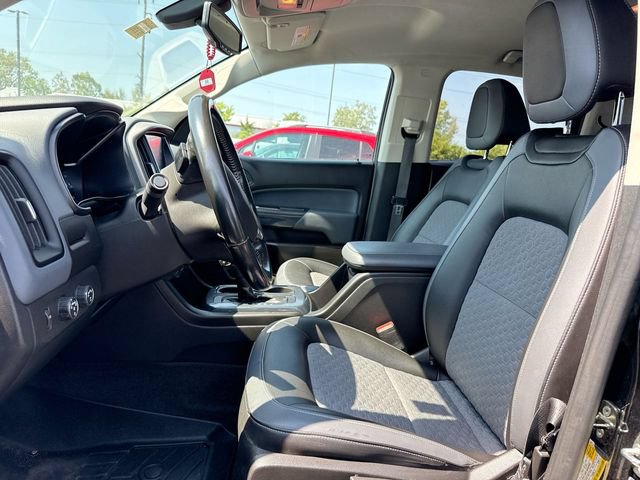 Used 2017 Chevrolet Colorado Z71 AWD/4WD image 11