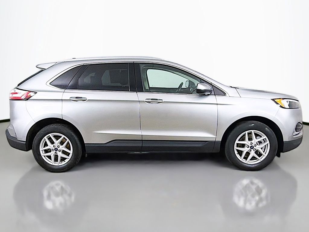 Used 2022 Ford Edge SEL w/ Convenience Package image 12