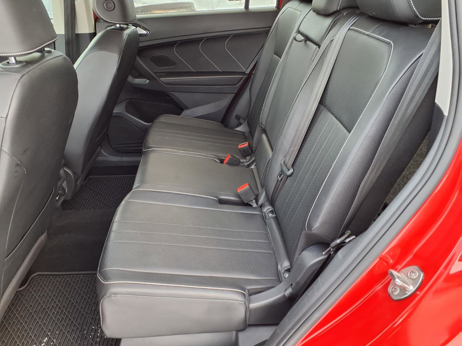 Used 2022 Volkswagen Tiguan SE image 7