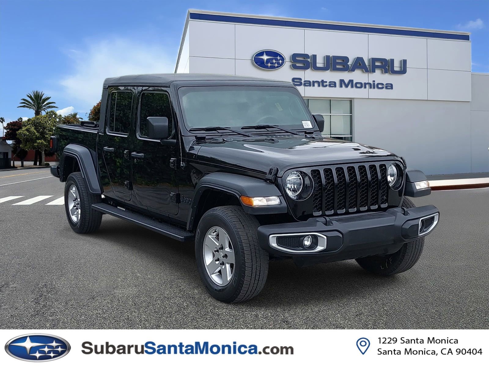 Used 2023 Jeep Gladiator Sport AWD/4WD image 1