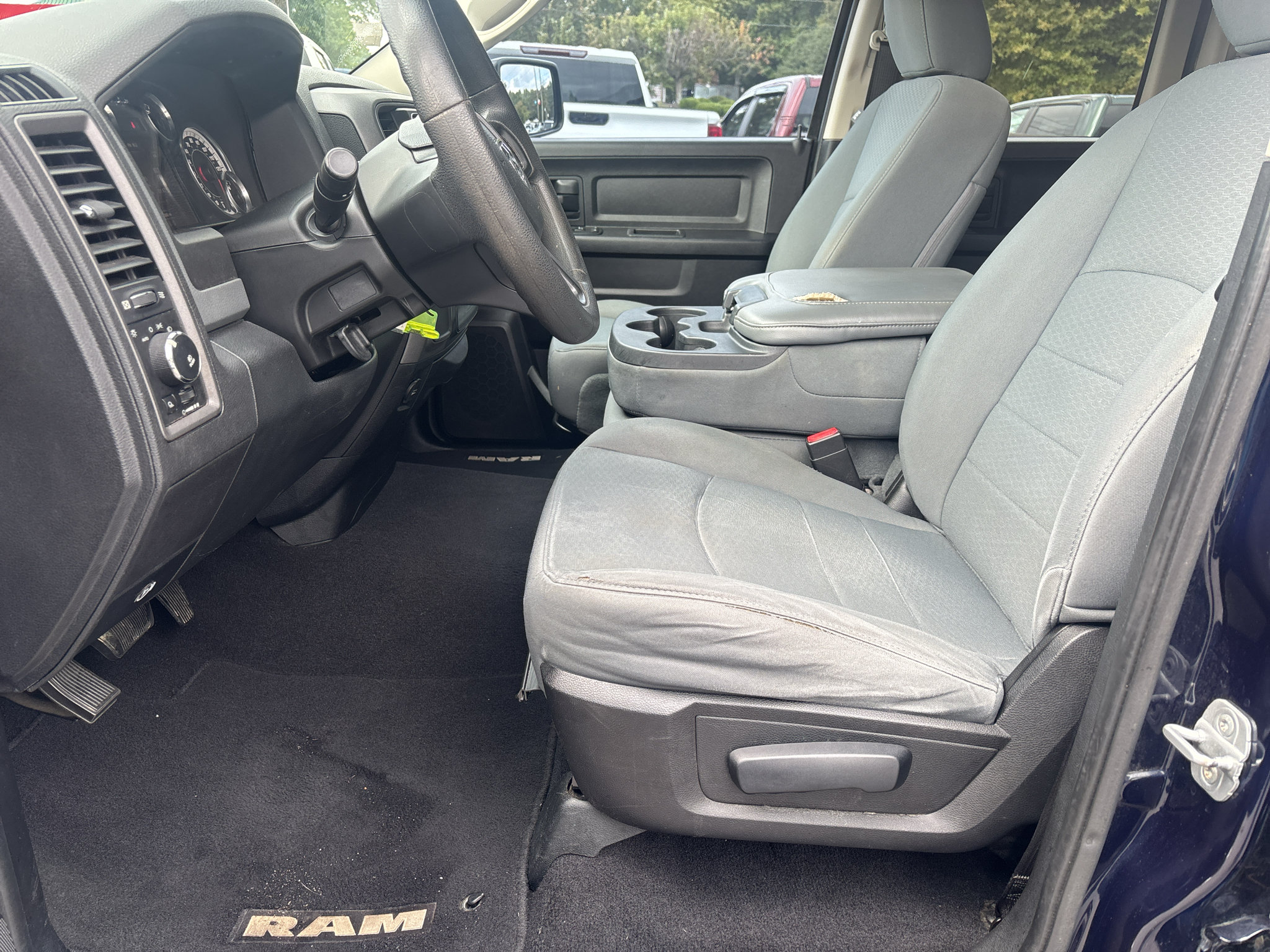Used 2013 RAM 1500 Express RWD image 11