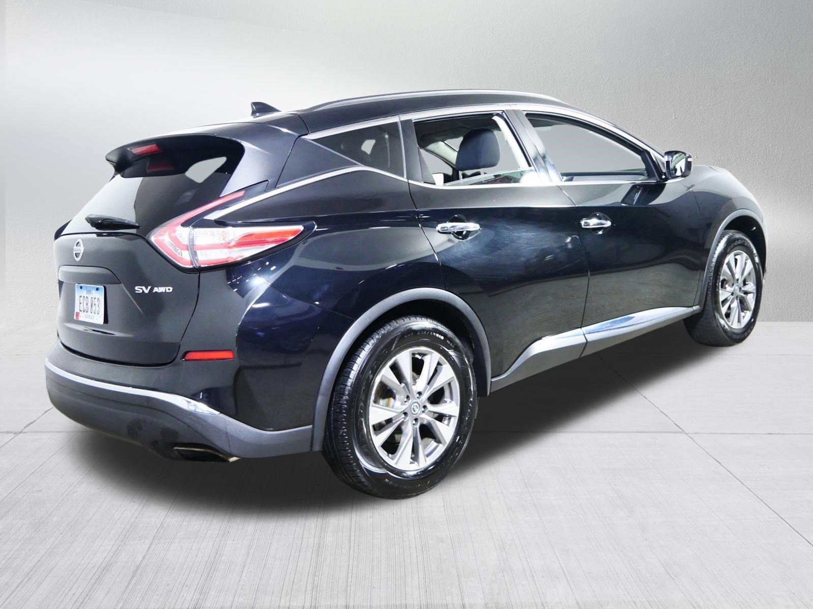 Used 2017 Nissan Murano SV image 7