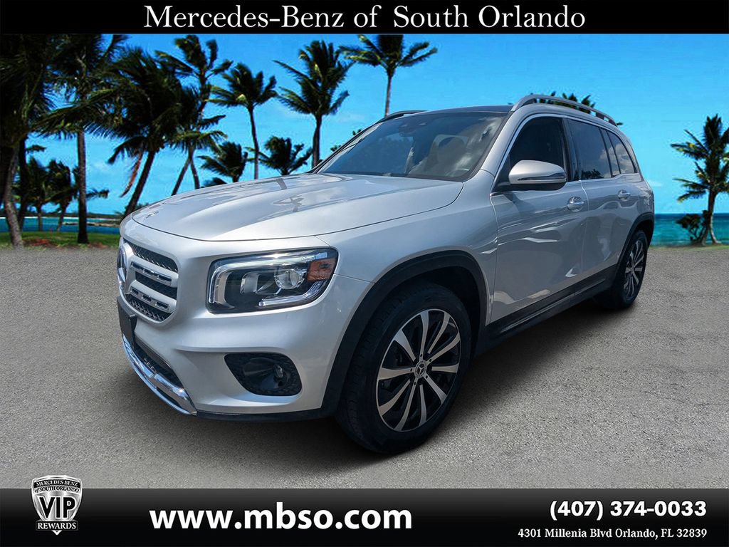 Certified 2023 Mercedes-Benz GLB 250 4MATIC w/ Premium Package image 19
