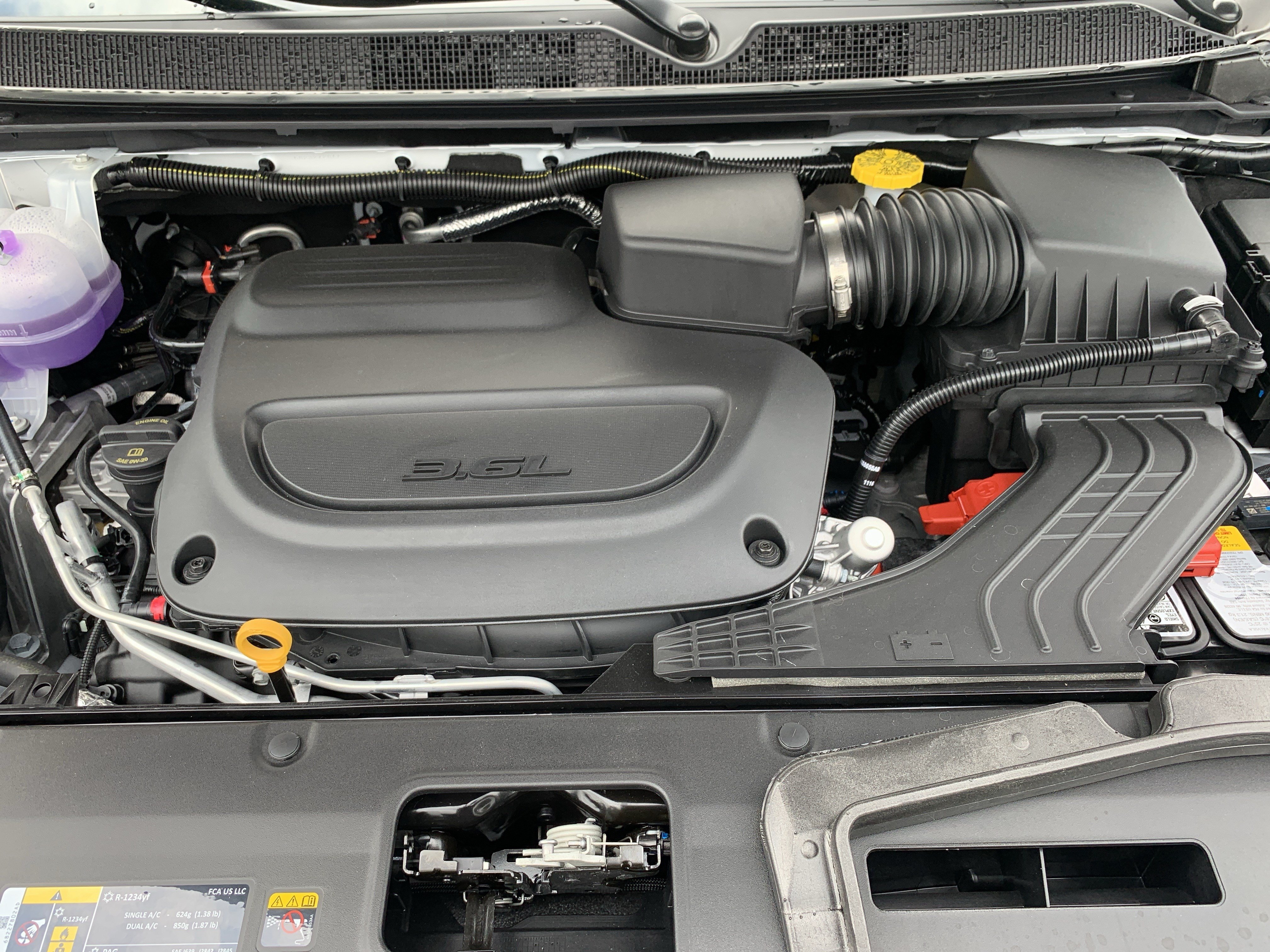 New 2027 Chrysler Pacifica Select FWD image 33