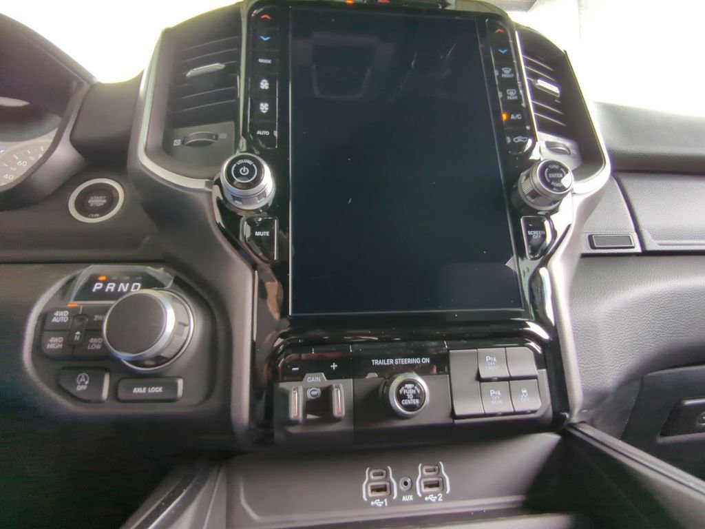 New 2026 RAM 1500 Big Horn AWD/4WD image 16