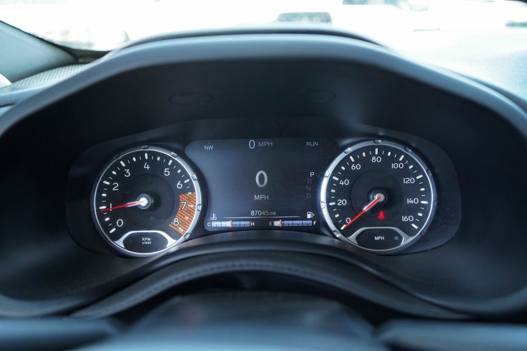 Used 2021 Jeep Renegade Latitude AWD/4WD image 5