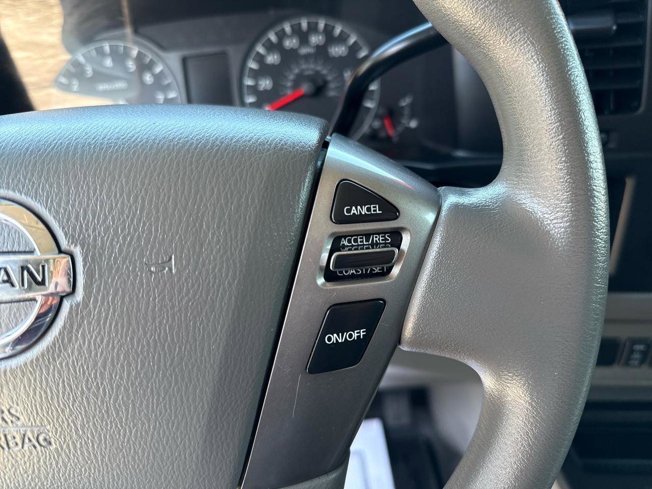 Used 2016 Nissan NV 2500 SV image 13