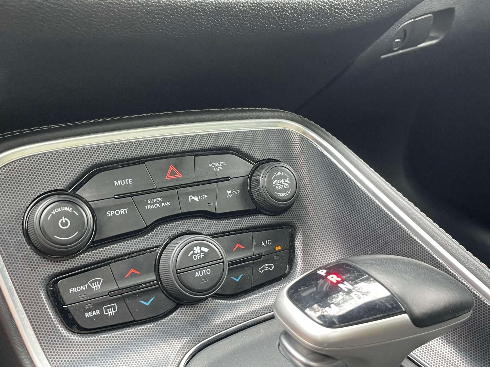 Used 2018 Dodge Challenger GT w/ GT Interior Package AWD/4WD image 29