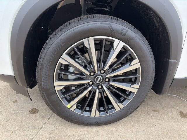 New 2026 Nissan Pathfinder Platinum image 8