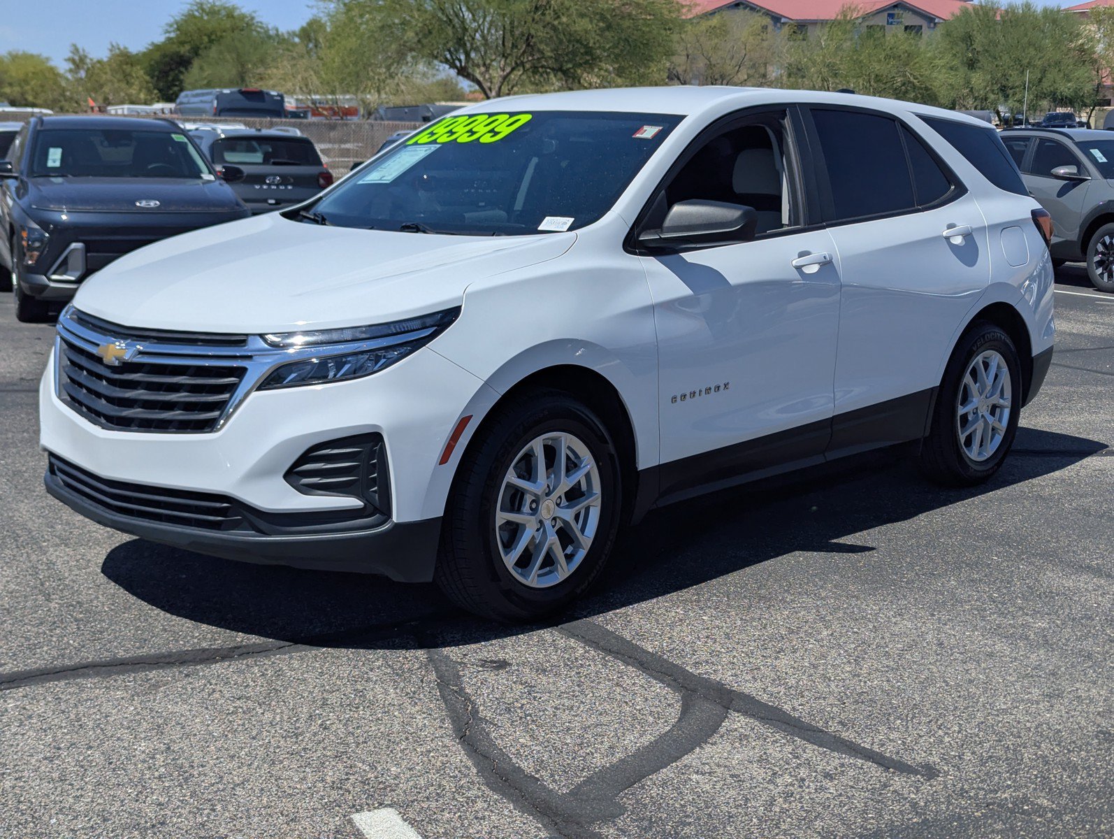 Used 2022 Chevrolet Equinox LS w/ LS Convenience Package FWD image 5