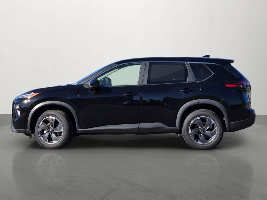 Used 2024 Nissan Rogue SV FWD image 3