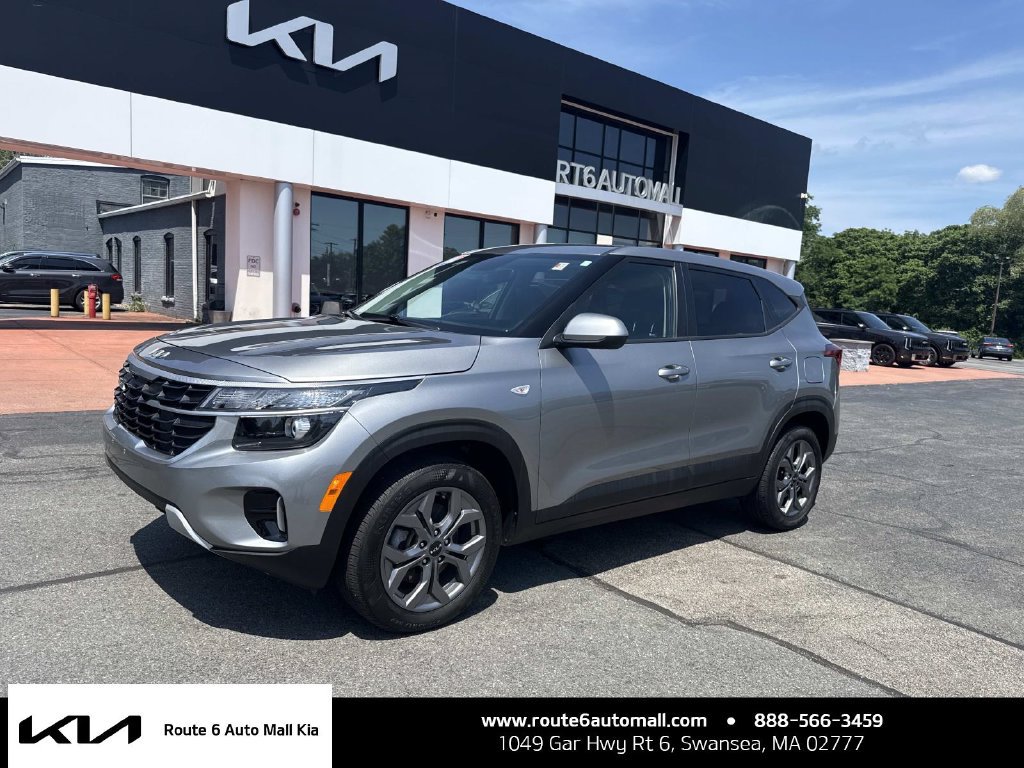 Used 2024 Kia Seltos LX