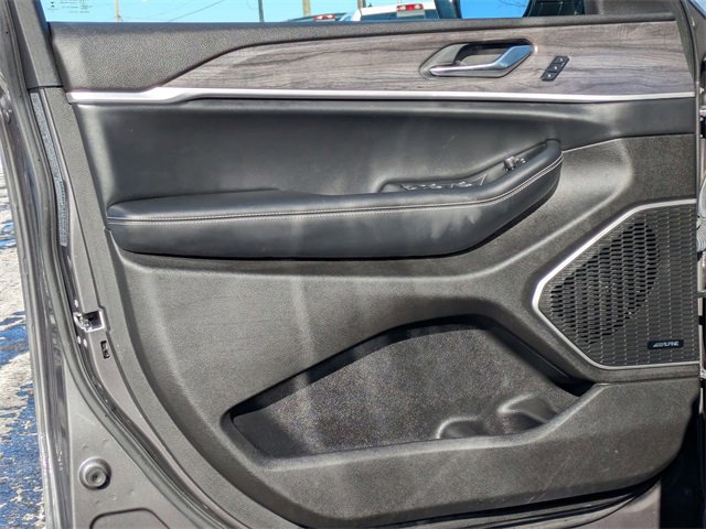 Certified 2021 Jeep Grand Cherokee L Limited w/ Trailer Tow Group (B) image 12