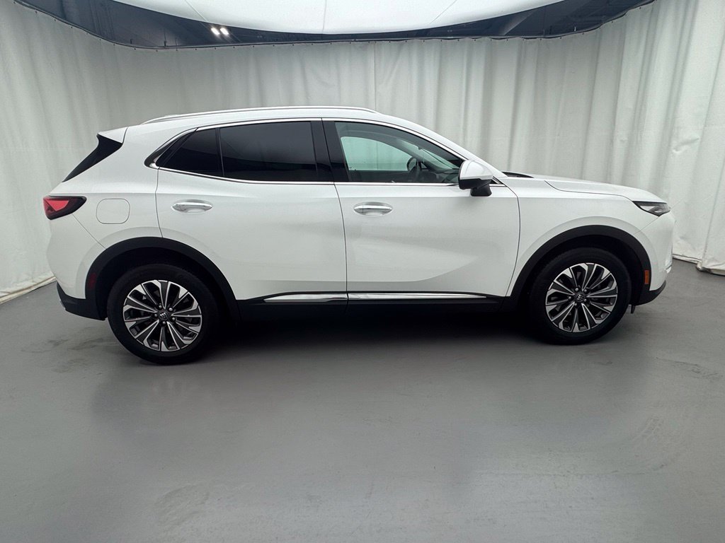 Used 2024 Buick Envision Preferred AWD/4WD image 4