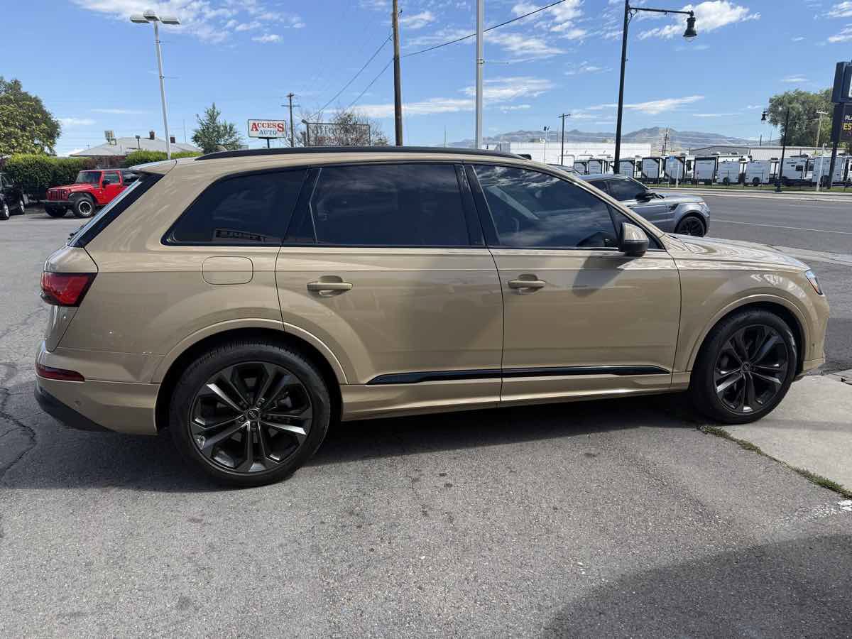 Used 2025 Audi Q7 3.0T Prestige w/ Prestige Package AWD/4WD image 5