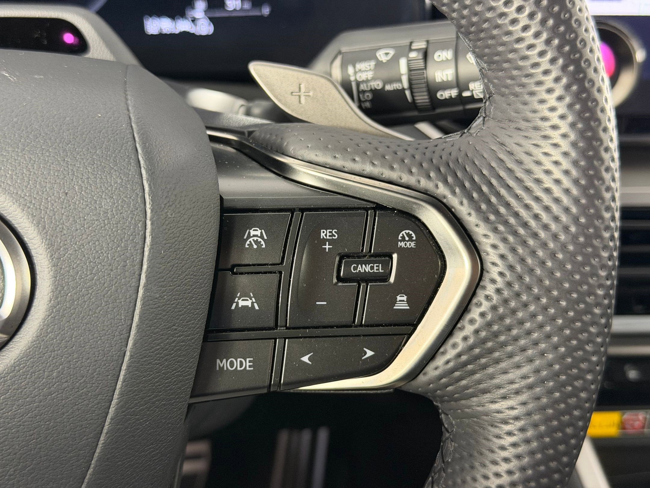 Used 2025 Lexus TX 500h TX 500h F SPORT Premium image 26