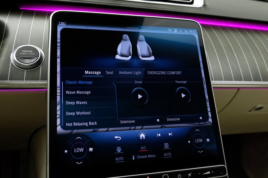 Used 2023 Mercedes-Benz Maybach S 680 4MATIC image 32