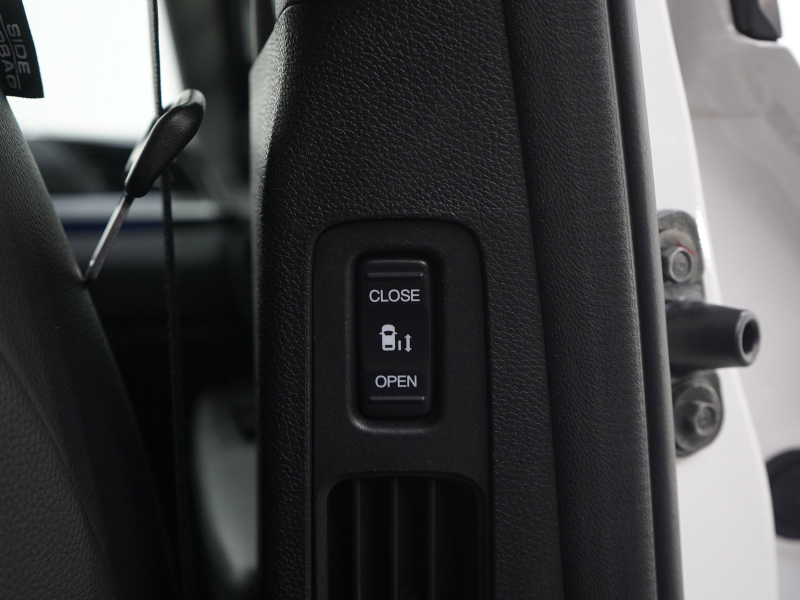 Used 2023 Honda Odyssey Touring image 18