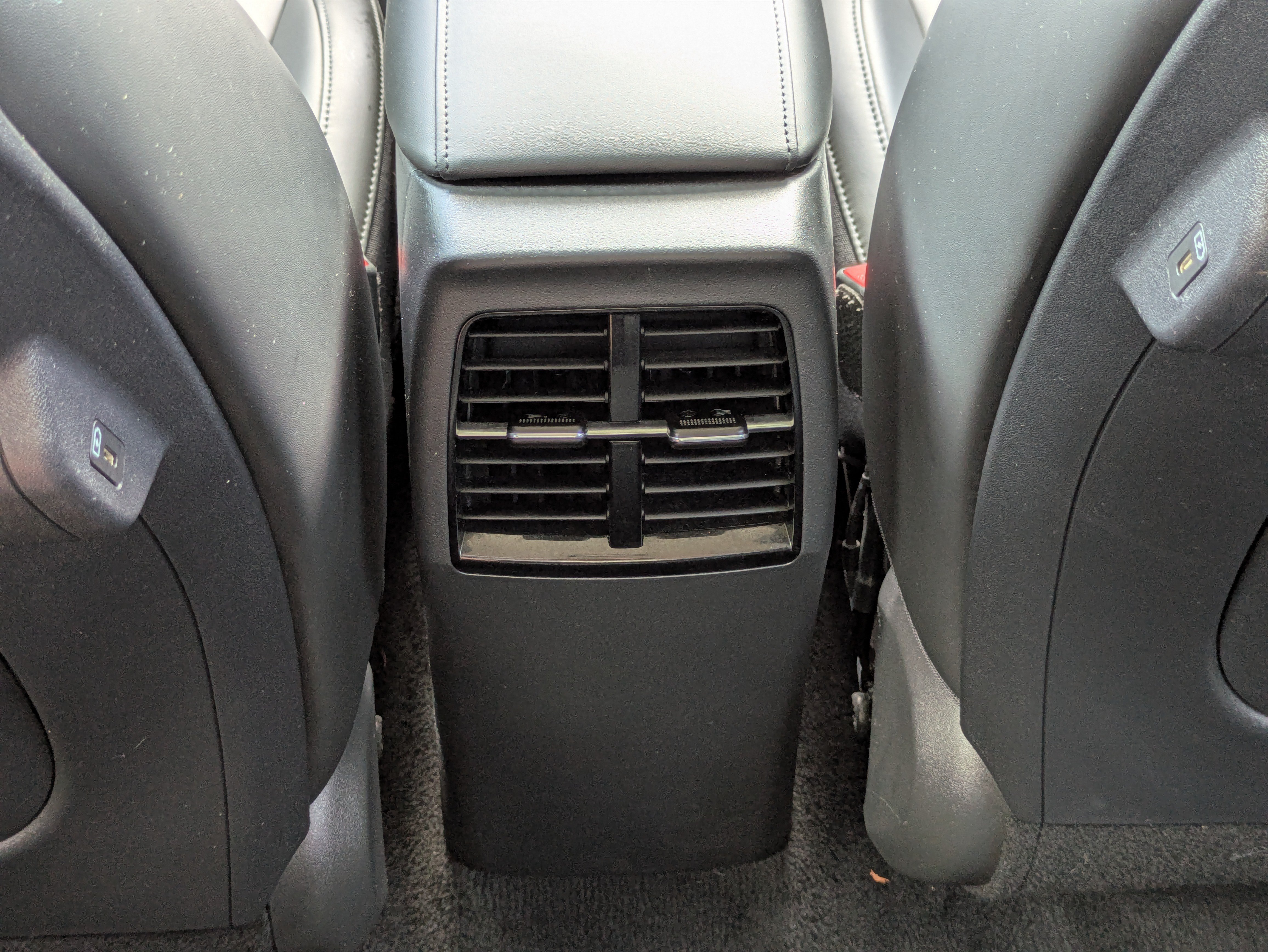 Certified 2024 Kia Niro Wind FWD image 33