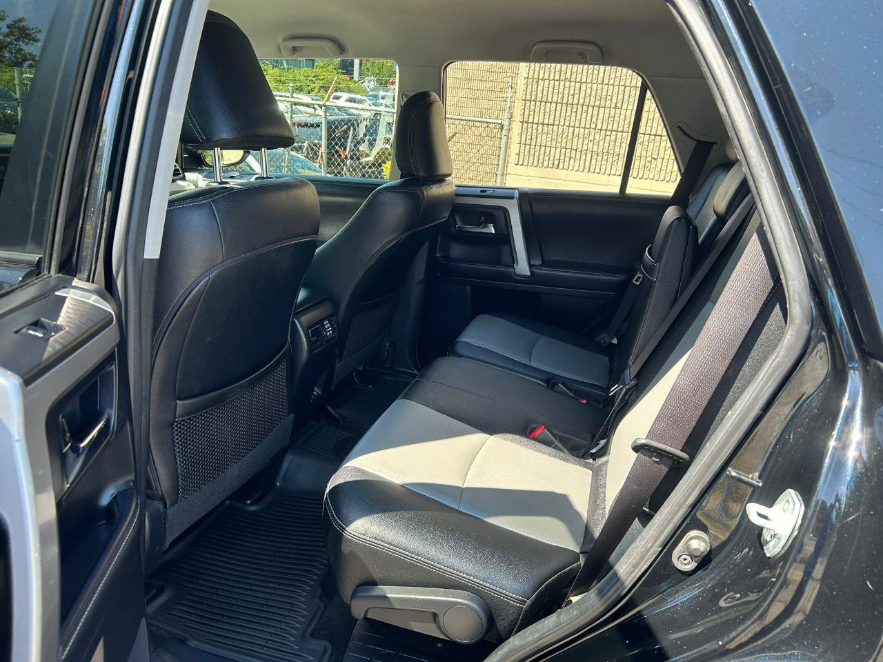 Used 2020 Toyota 4Runner SR5 Premium image 12