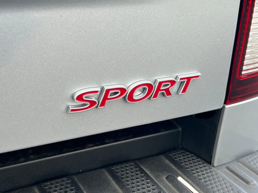 Used 2024 Honda Ridgeline Sport image 17