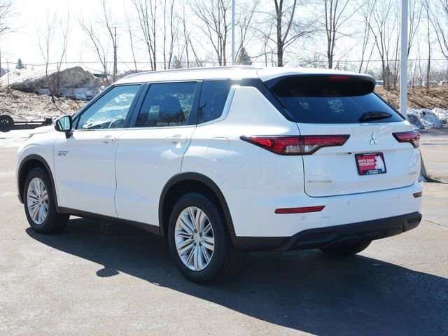 Used 2025 Mitsubishi Outlander ES image 5