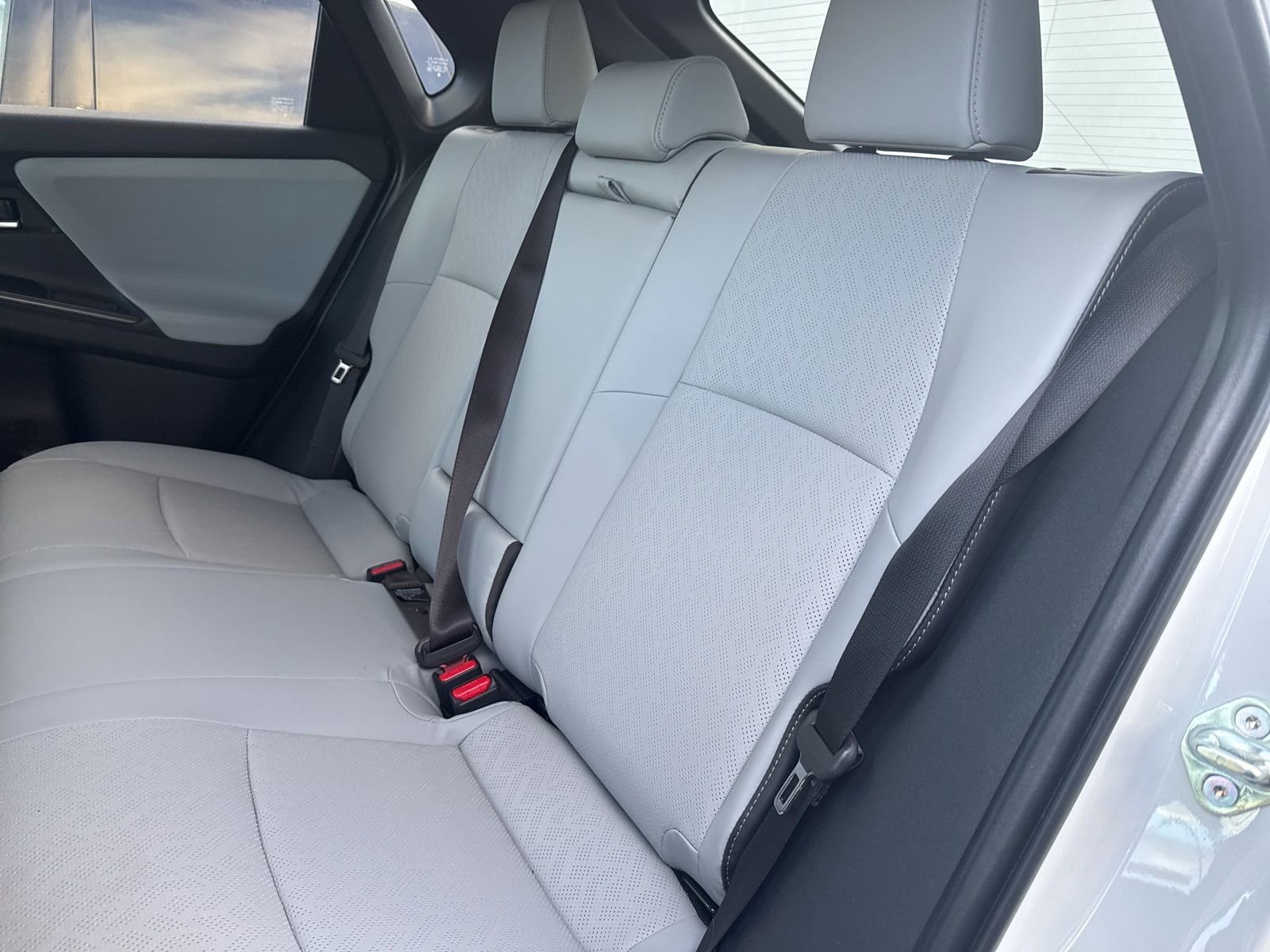 Used 2026 Subaru Solterra Premium image 9