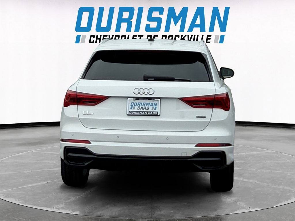 Used 2022 Audi Q3 2.0T Premium w/ Convenience Package AWD/4WD image 5