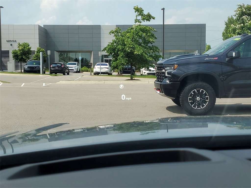 New 2026 Land Rover Range Rover Velar Dynamic SE image 14