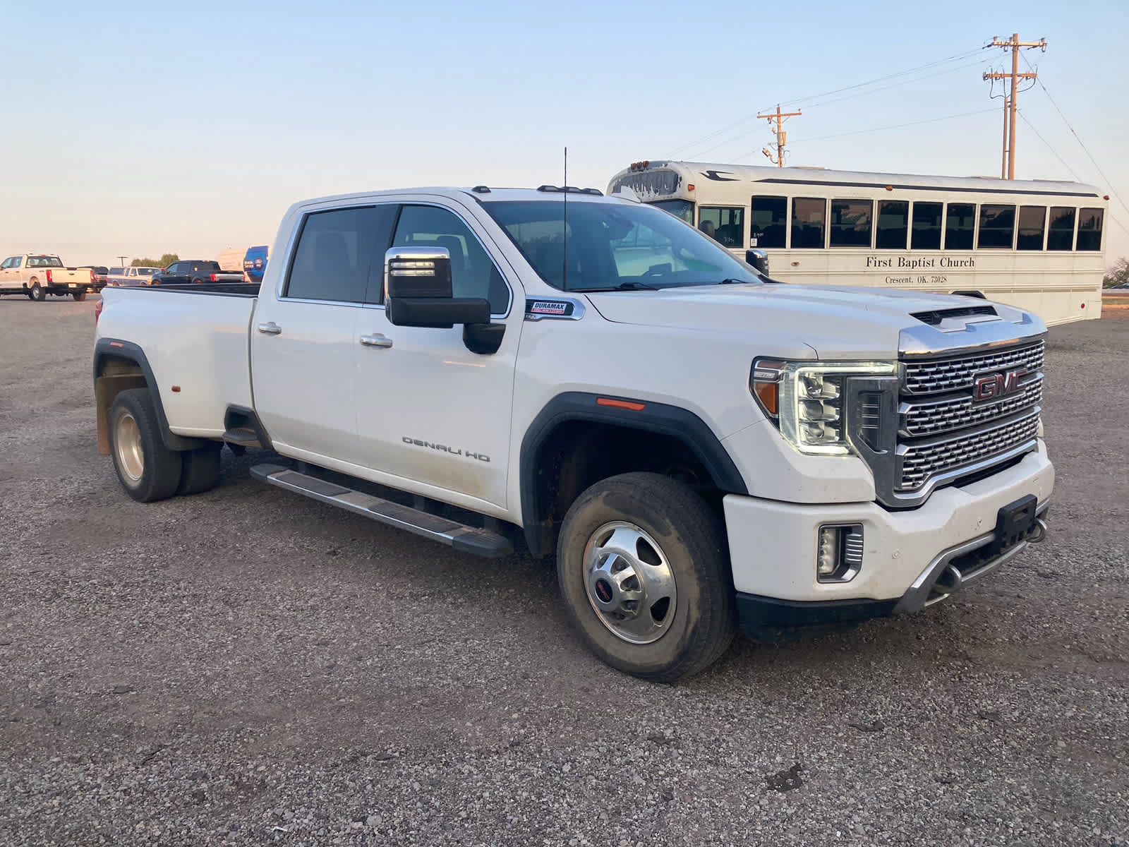 Used 2021 GMC Sierra 3500 Denali w/ Denali Ultimate Package AWD/4WD image 10