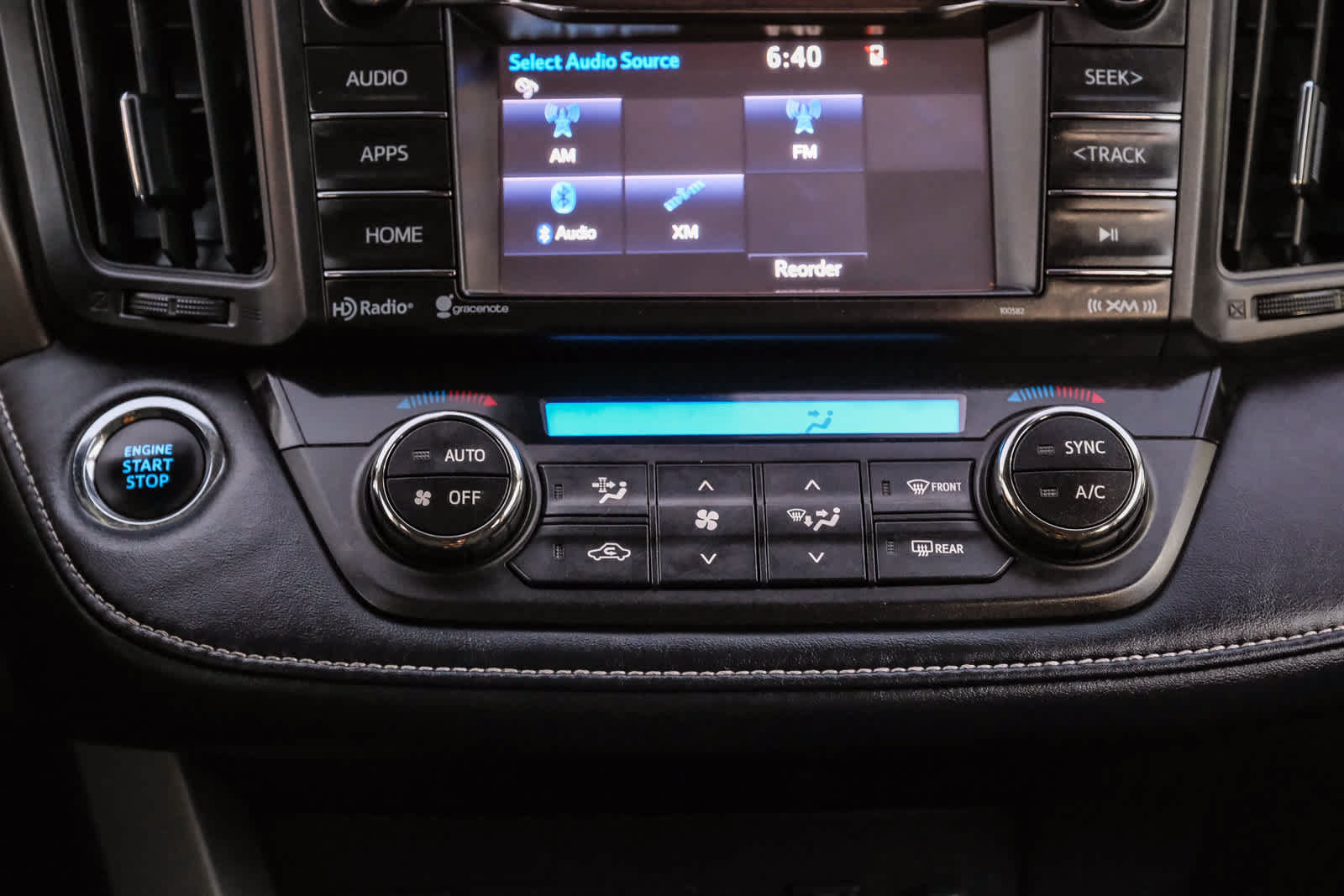 Certified 2018 Toyota RAV4 XLE FWD image 15