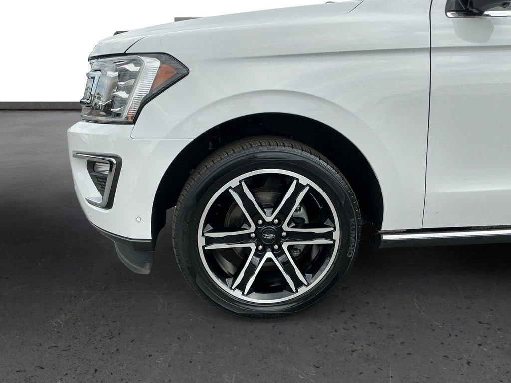 Used 2021 Ford Expedition Max Limited image 13