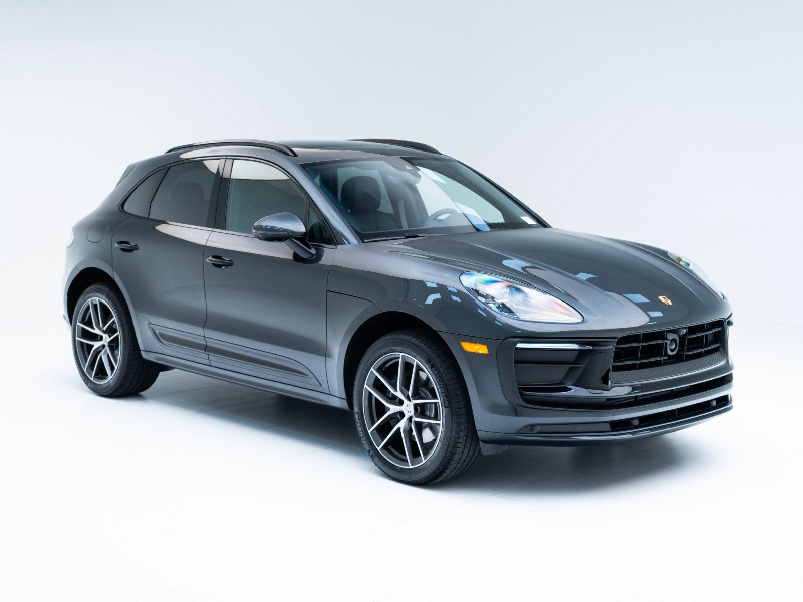 New 2026 Porsche Macan image 7
