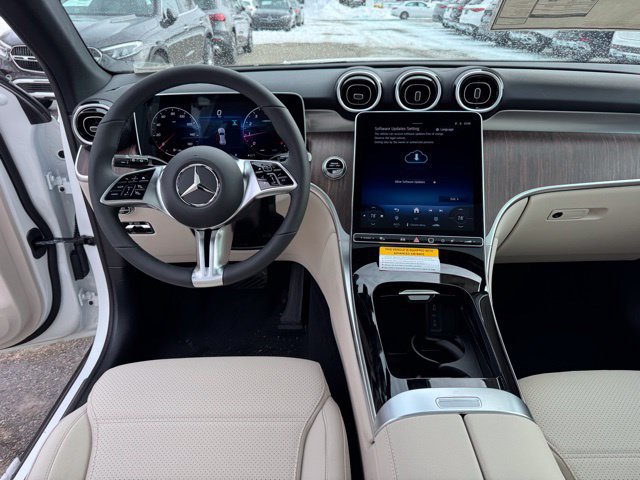 Used 2026 Mercedes-Benz GLC 300 4MATIC image 14