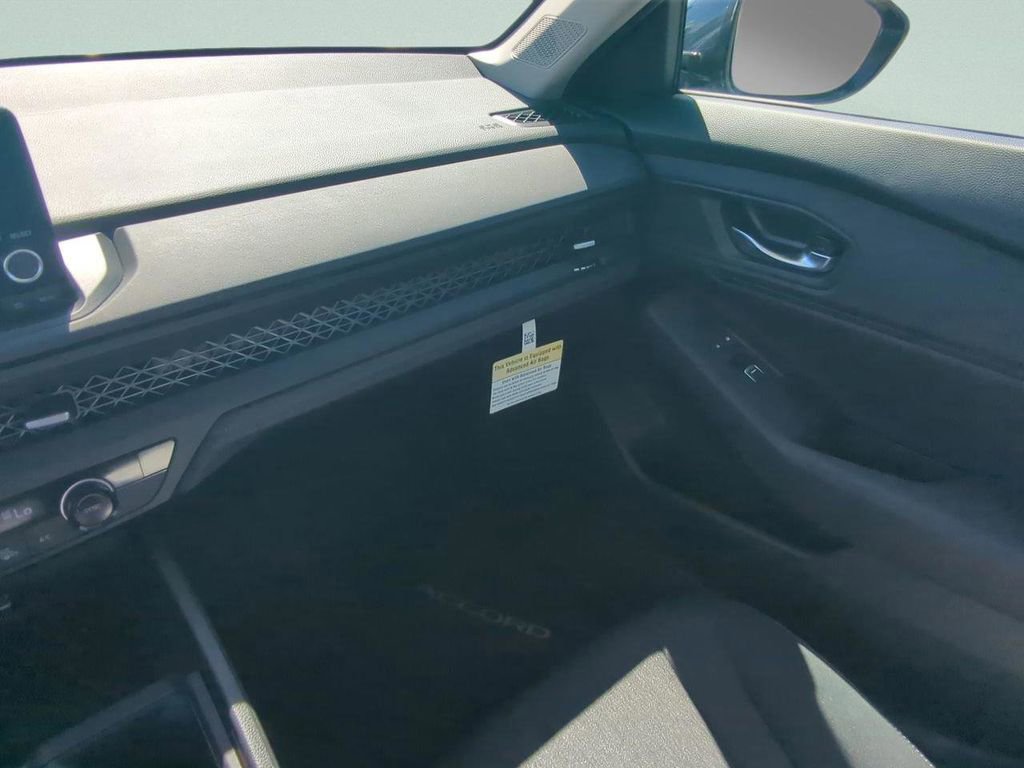 Certified 2024 Honda Accord EX image 17