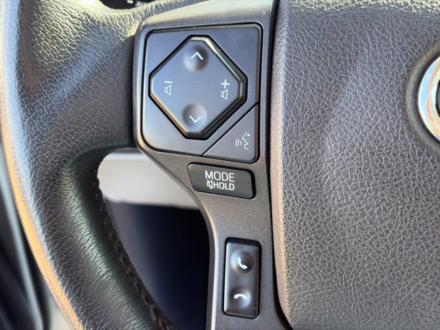 Used 2021 Toyota Sequoia Platinum AWD/4WD image 19