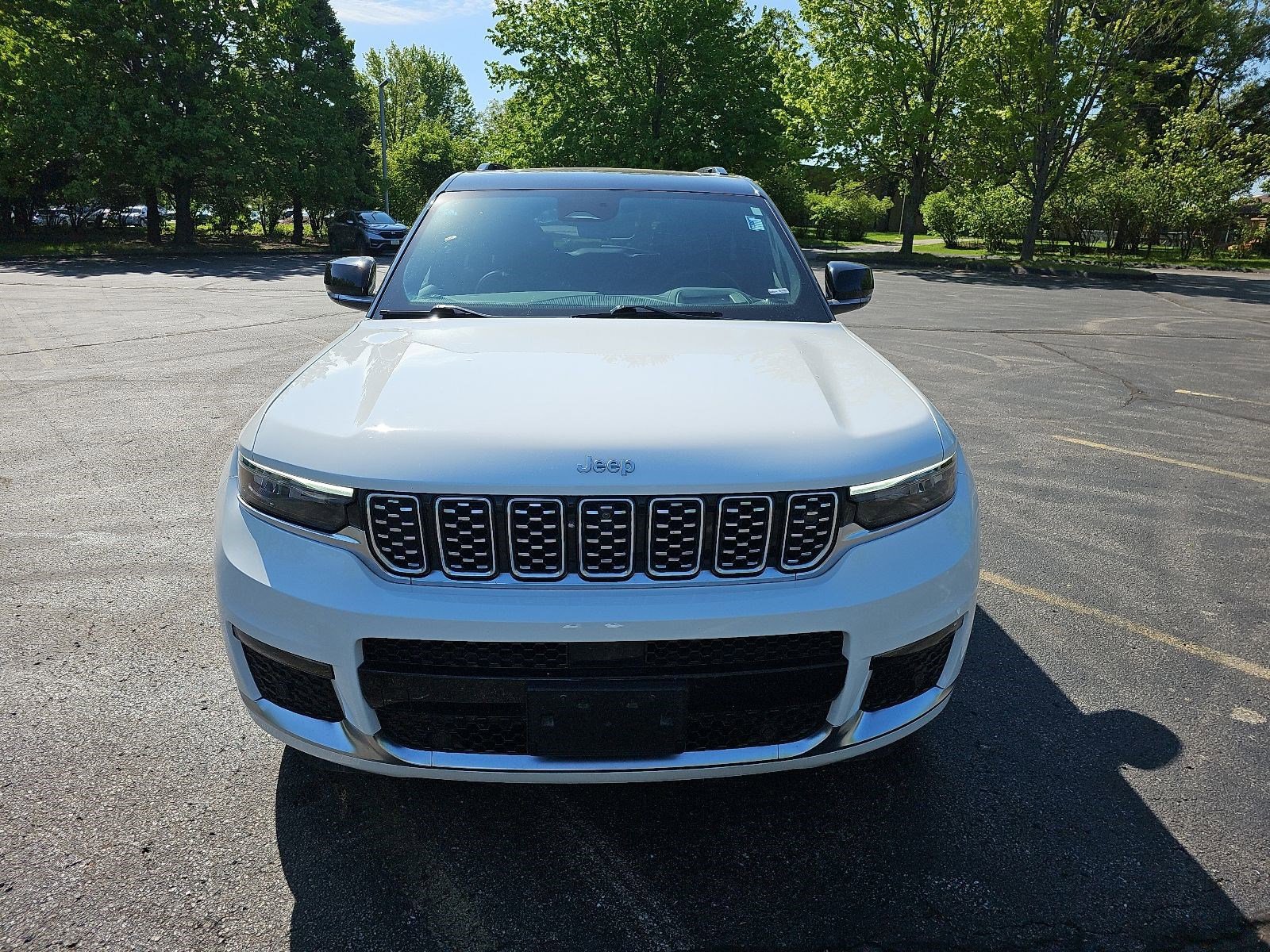 Used 2024 Jeep Grand Cherokee L Summit AWD/4WD image 9
