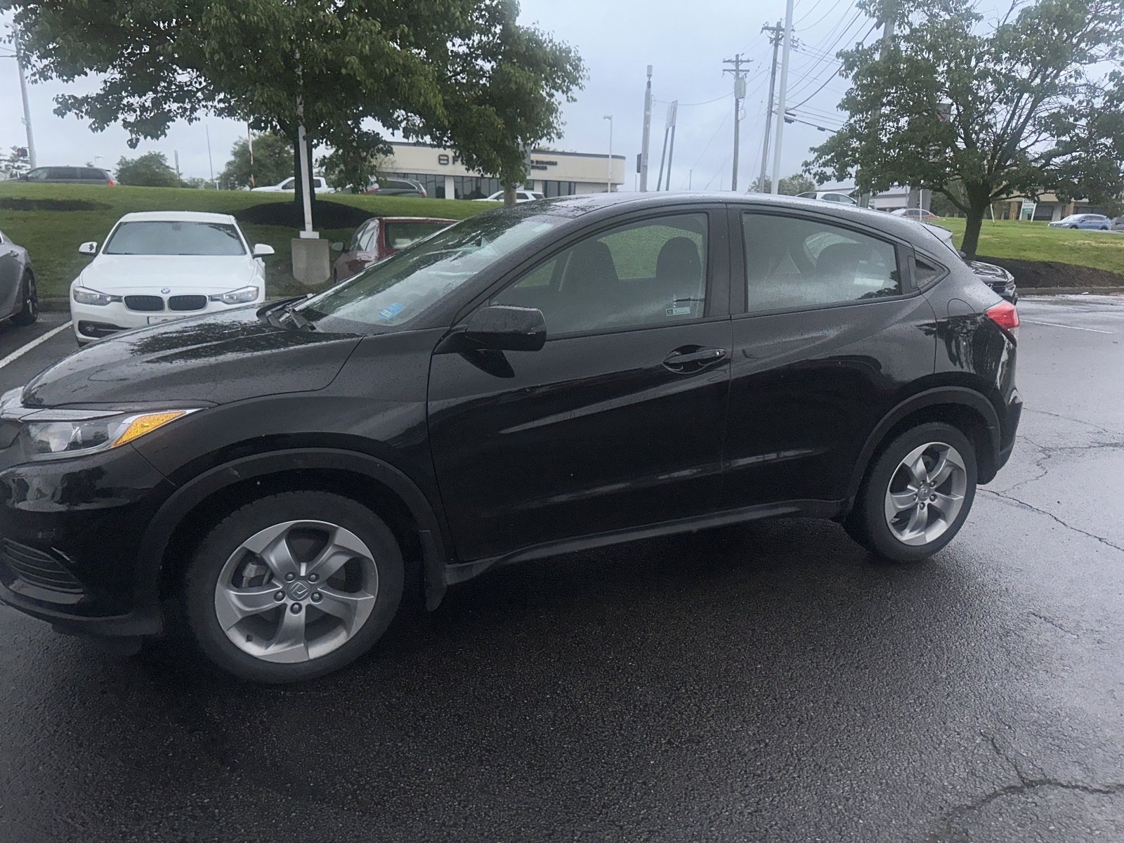 Used 2019 Honda HR-V LX image 8