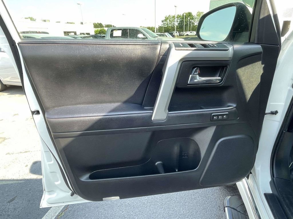 Used 2023 Toyota 4Runner Limited RWD image 25