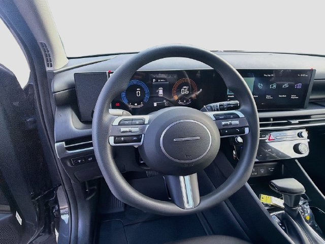 New 2026 Hyundai Tucson SEL Plus FWD image 11