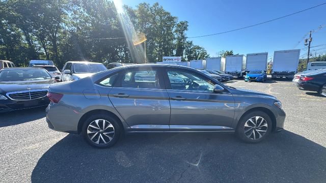 Used 2024 Volkswagen Jetta S FWD image 4