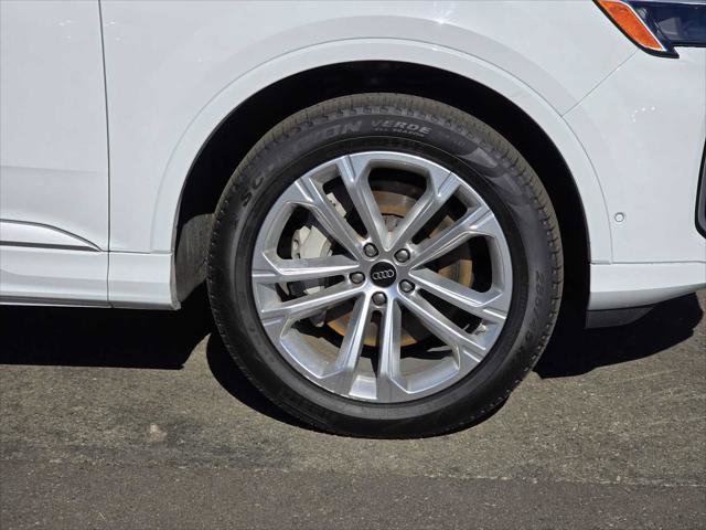 Used 2025 Audi Q7 2.0T Premium w/ Convenience Package image 9
