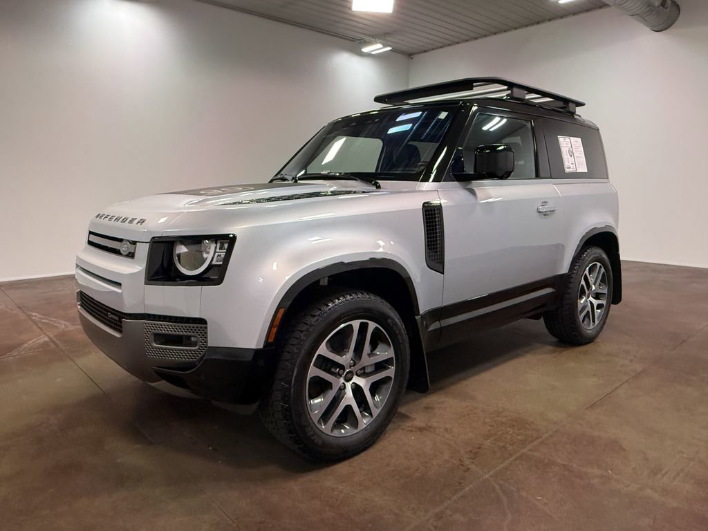 Used 2022 Land Rover Defender 90 X-Dynamic S AWD/4WD image 36