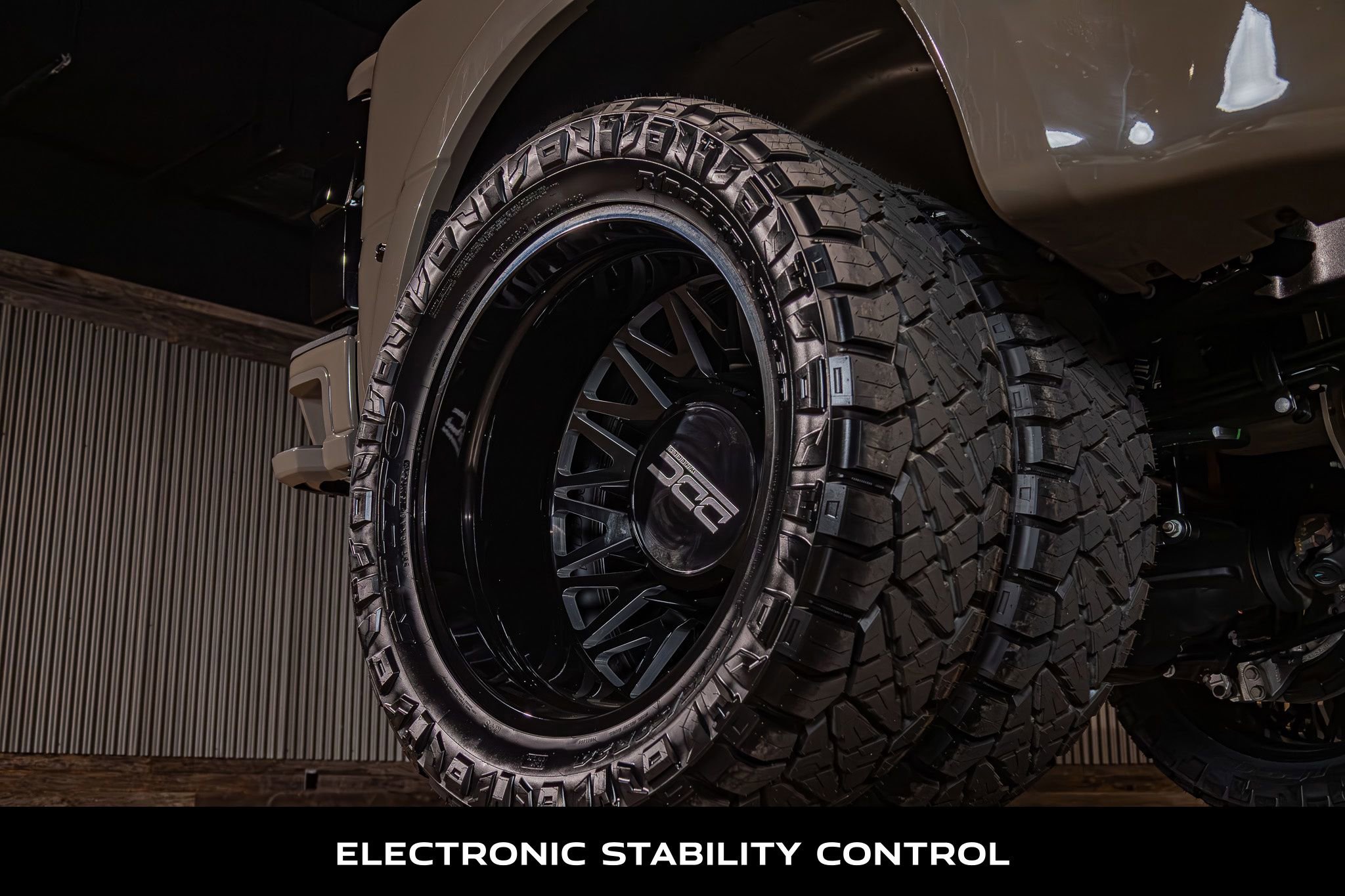 Used 2026 Ford F450 Platinum AWD/4WD image 15