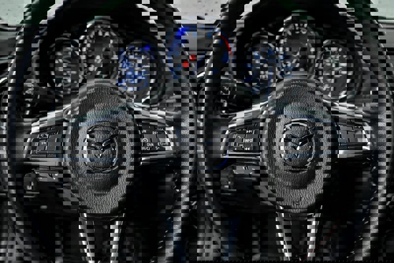 Used 2016 MAZDA MX-5 Miata Grand Touring image 25