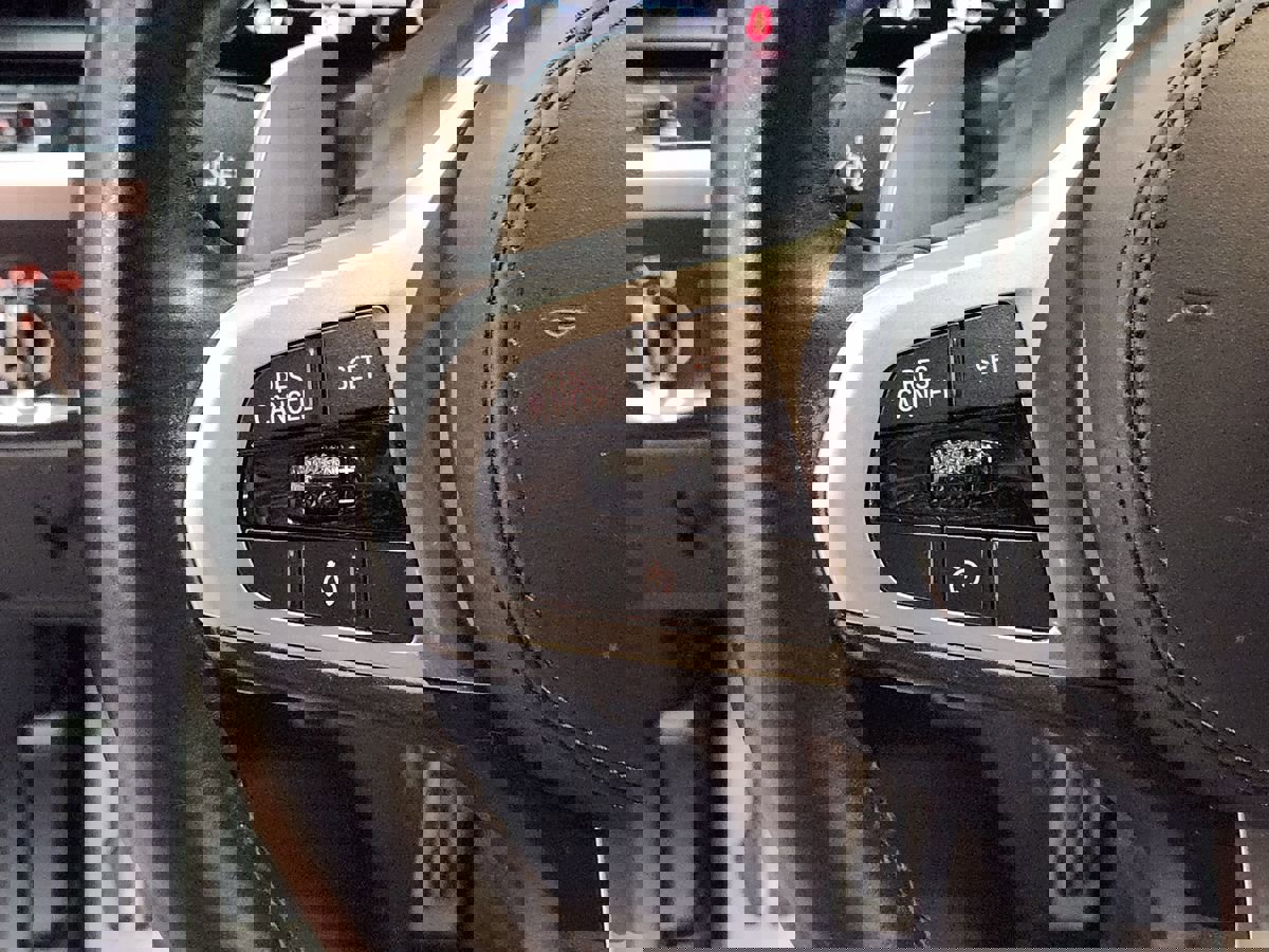 Used 2021 BMW X3 sDrive30i w/ M Sport Package RWD image 47