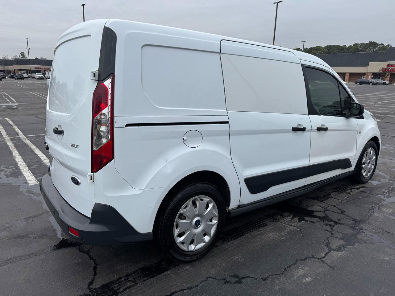 Used 2016 Ford Transit Connect XLT FWD image 5