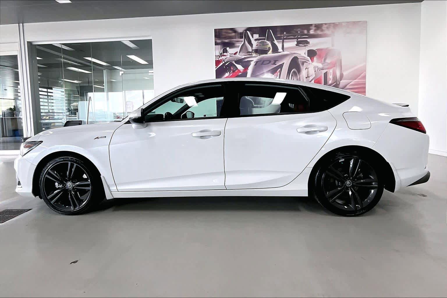 Used 2023 Acura Integra A-Spec FWD image 3